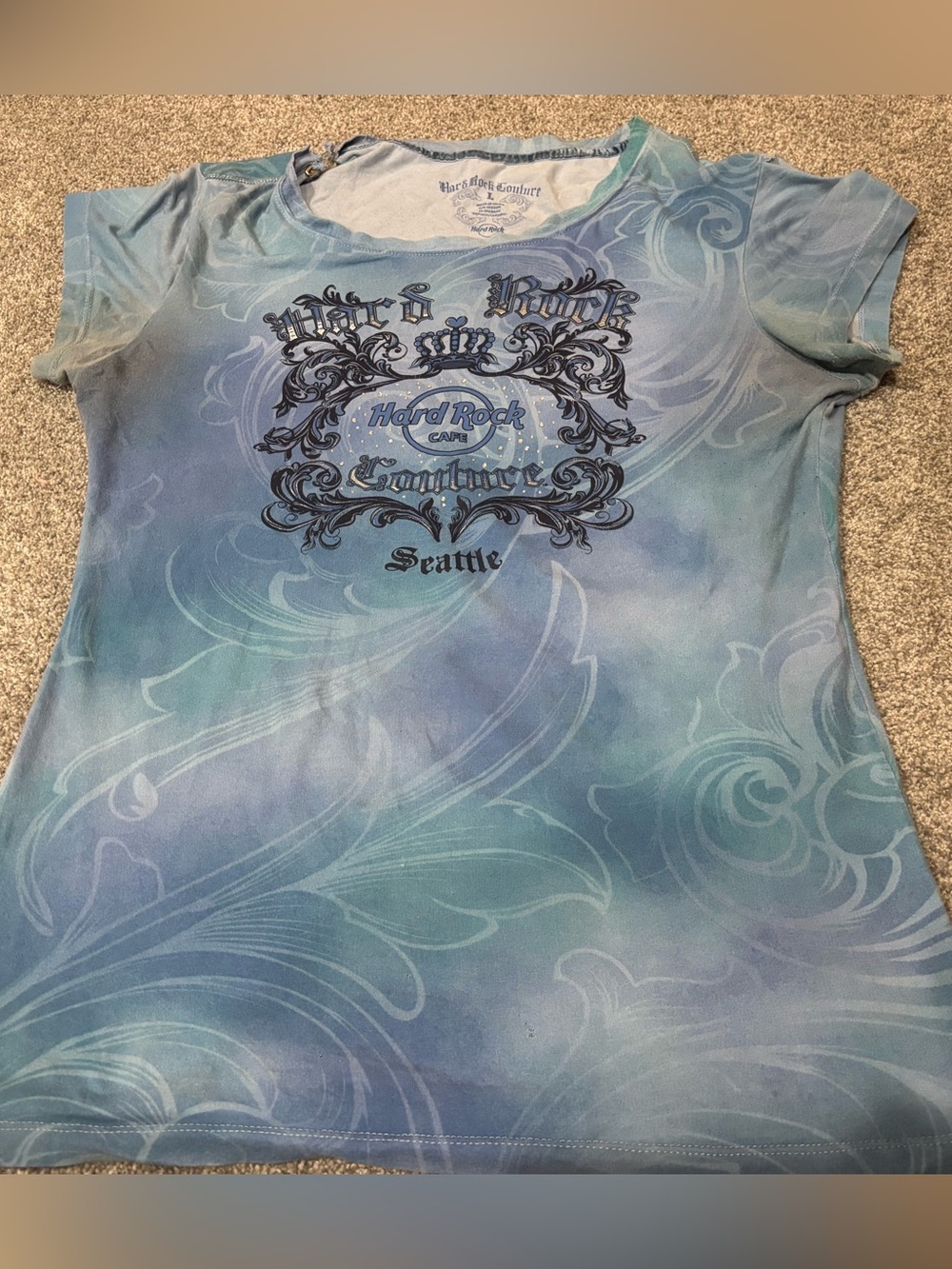 Hard Rock Cafe shirt